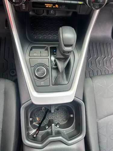 Toyota RAV4 2.5 Xle Hev 4X4 Cvt