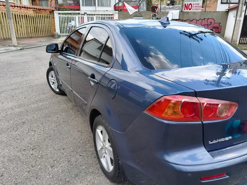 Mitsubishi Lancer 2.0 At 2009