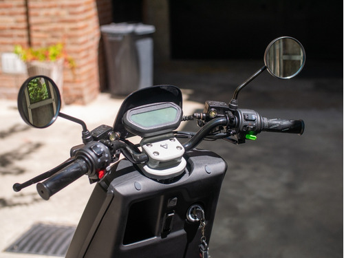 Imagen 10 de 15 de Moto Electrica Scooter Nuuv Nqi Ext Sport Bosch Litio