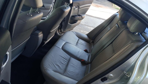 Imagem 12 de 12 de Honda Civic Exr 2.0 Prata 2016
