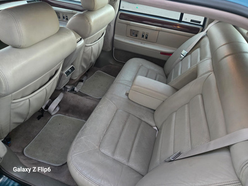 Cadillac Deville 4.6 Concours 275hp At