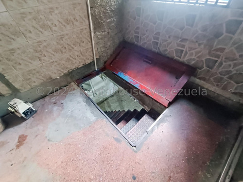 Local Comercial En Venta Parroquia Altagracia Mls #24-28175 Bm