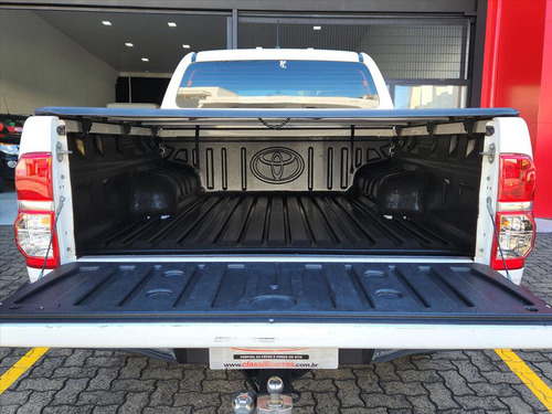 Toyota Hilux 2.7 SR 4X2 CD 16V FLEX 4P AUTOMÁTICO