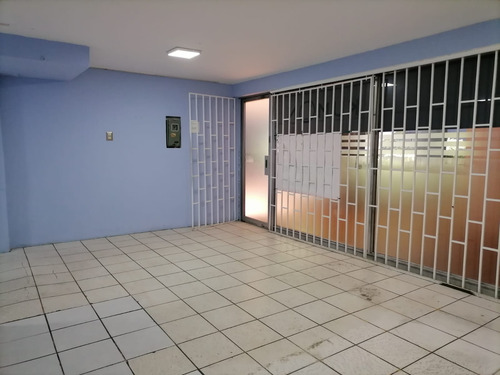 Local Comercial 61 Mt2 Plaza Ñunoa