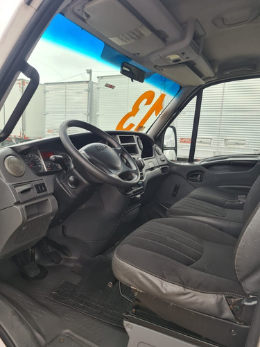 Imagem 6 de 11 de Iveco Daily 35s14 Ano 2013 Unico Dono Bau 3,50mts Chapa