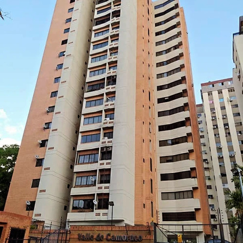 Johanna Vende Espectacular Penthouse Urb Valle De Camoruco 