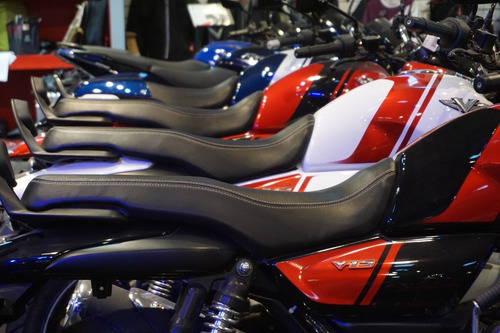 Imagen 8 de 20 de Bajaj V15 ¡oferta Online! | Mall Don Bosco Motors