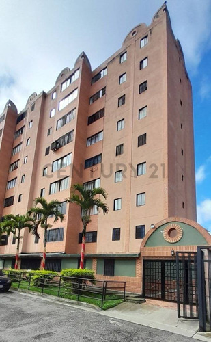 En Venta Fabuloso Apartamento En Residencias Cascada Mágica