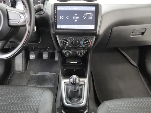 Suzuki Swift Hybrid 1.2 Mt 6ab Abs 5p