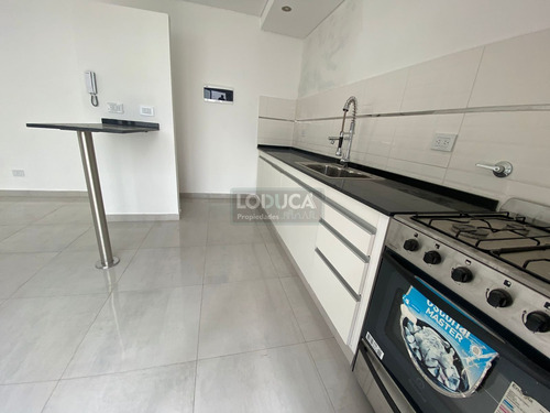 Imagen 7 de 13 de Dúplex En Venta De 2 Dormitorios C/ Cochera En Ituzaingó Norte