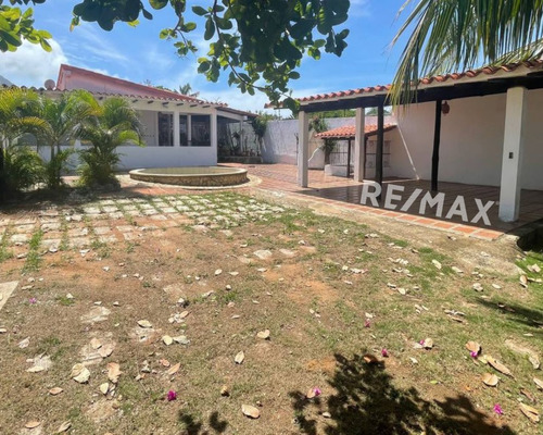 Re/max 2mil Alquila Casa En Caserío El Poblado, El Tirano, Mun. Antolín Del Campo, Isla De Margarita, Edo. Nueva Esparta