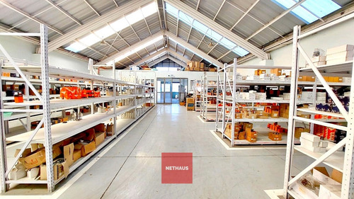 Nethaus Vende Bodega Impecable En Quinta Normal
