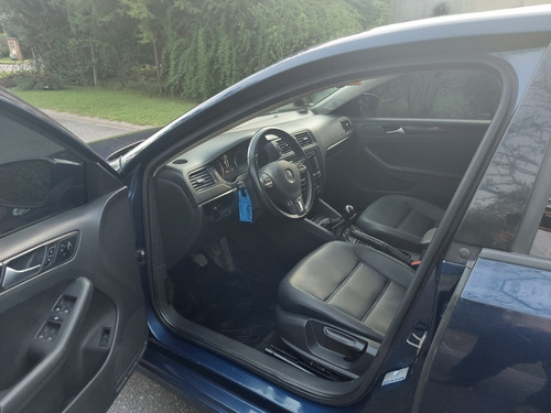 Volkswagen Vento 2.5 Luxury 170cv 2012