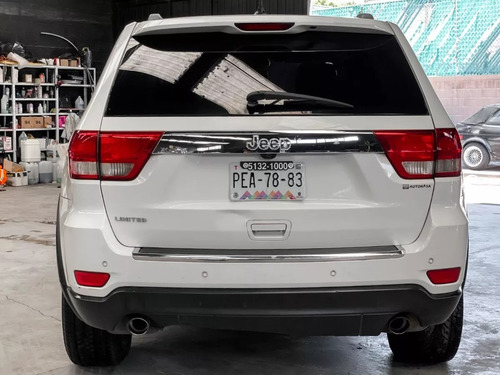 Jeep Grand Cherokee 4.7 Limited V8 4x2 Mt