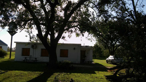 Fracción En Venta, Galpón, Invernáculo Galvanizado, Riego.