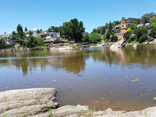 Córdoba. Villa Del Lago. Espectacular Terreno Con Borde De Agua. 1180m2. Escucho Ofertas!