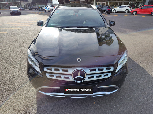 Mercedes-Benz Clase GLA 1.6 Gla200 Urban 156cv
