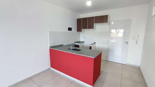 Imagen 11 de 14 de Venta Departamento Villa Ballester Oportunidad