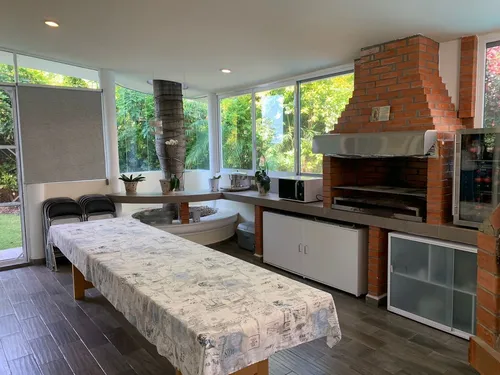 Preciosa Residencia En Venta
