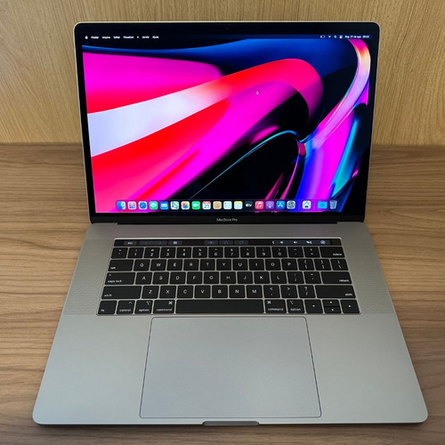 Macbook Pro 32gb, I7, 15.4 Polegadas, 2019 256ssd, Touch Bar