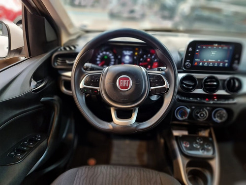 Fiat Cronos DRIVE GSR 1.3 8V Flex