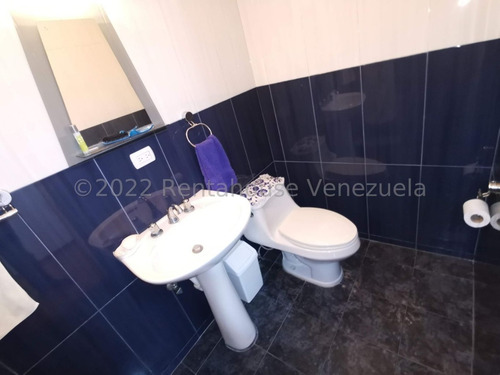 Imagen 13 de 19 de Espacioso Apartamento En Venta El Marques 22-8535