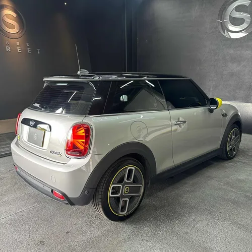 Mini Cooper Se 0.0 Iconic At