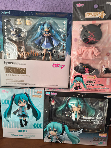 Hatsune Miku Original Nendoroid Doll Figma Outfit Set De 4 (Usado)
