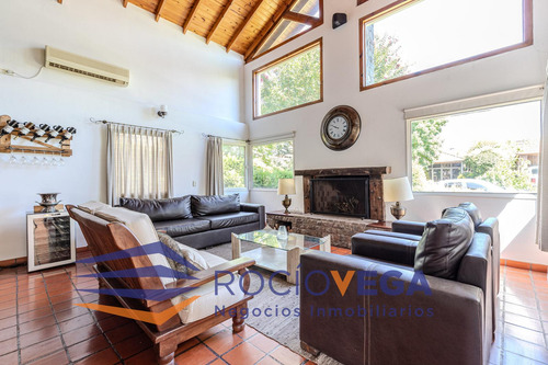 Casa En Venta Y/o Alquiler Temporario En Country Banco Provincia