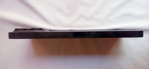 Iphone 14 Pro Max. Más Información Leer Descripción Opcional. Gris Oscuro