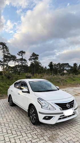 Nissan Versa 1.6 Exclusive At
