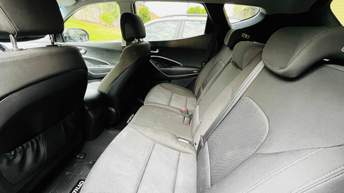 Imagen 9 de 15 de Hyundai Santa Fe Gls 2.4 Aut