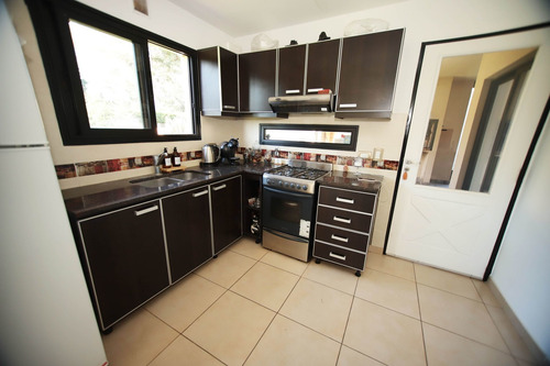 Venta Casa Barrio Maria Victoria - Acepta Permuta