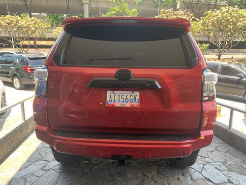 Imagen 4 de 10 de Toyota 4runner Trd Off Road