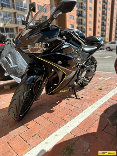 Yamaha R3