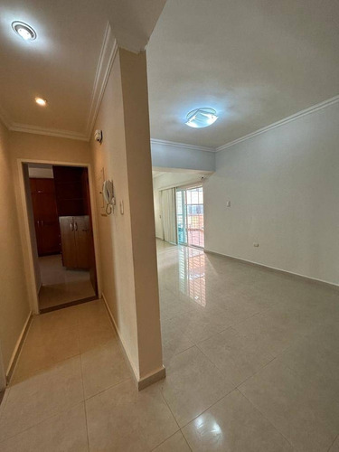 Imagen 6 de 21 de Venta De Apartamento En La Trigaleña Resd. Aqualina Valencia 121 Mts2 166587