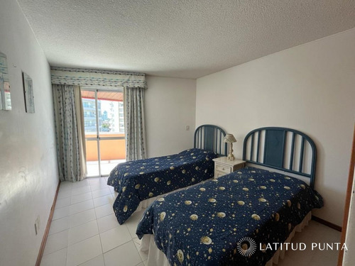 Imagen 16 de 19 de Apartamento En Brava, 2 Dormitorios