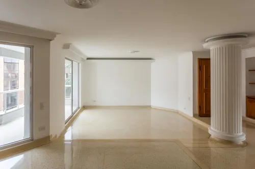 Apartamento En Venta En Laureles. Cod V12354