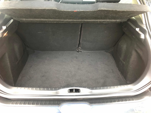Imagen 7 de 11 de Peugeot 308 2013 1.6 Feline Hdi 115cv