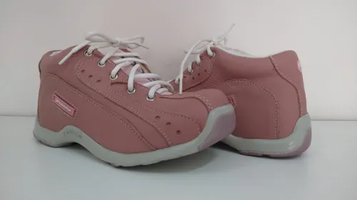 Tênis ortopédico infantil hotsell valente anatomic v11