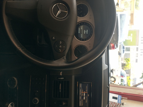 Imagen 6 de 9 de Mercedes Benz