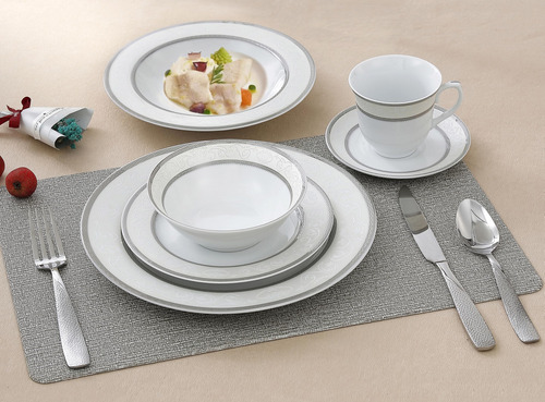 Lorren Home Trends Sirena Juego De Cena Color Plateado