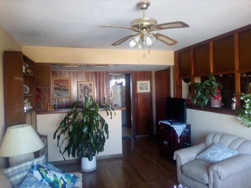 Imagen 2 de 10 de Soriano Y Quijano. Camaño Vende En Centro. Excelente Punto