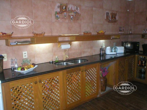 Imagen 8 de 19 de Venta Casa En Barrio Histórico Colonia Del Sacramento