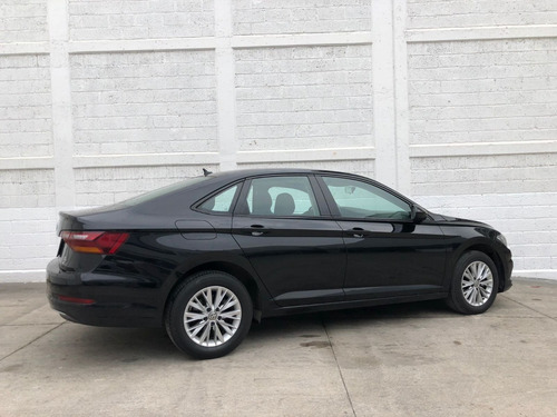 Imagen 6 de 10 de Volkswagen Jetta Comfortline 1.4lts 150hp