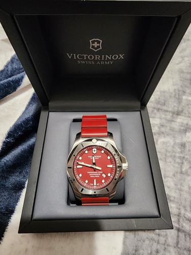 Reloj Victorinox Inox Diver Rojo