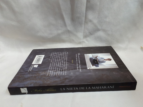 Imagen 2 de 5 de La Nieta De La Maharani Maha Akhtar Ed. Roca