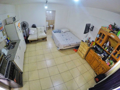 Imagen 1 de 18 de Departamento Monoambiente En Venta Moron