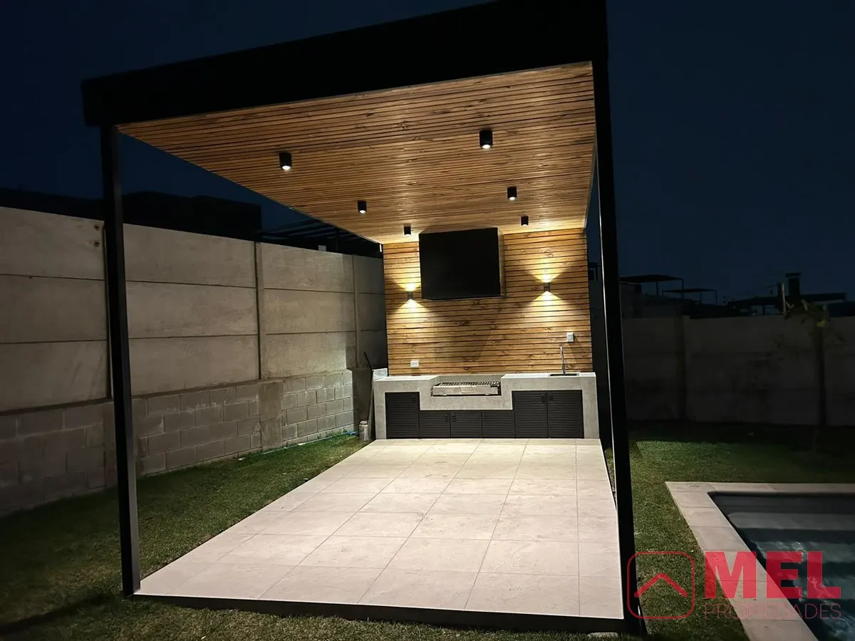 Imagen 3 de 30 de Casa En Venta 4 Dorm Mas Serv Piedra Roja, Chicureo