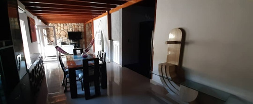 Imagen 12 de 14 de Re/max. Iris Hernandez. Vende Casa (392/450m2). Trigal Norte. Valencia. Codigo 404230